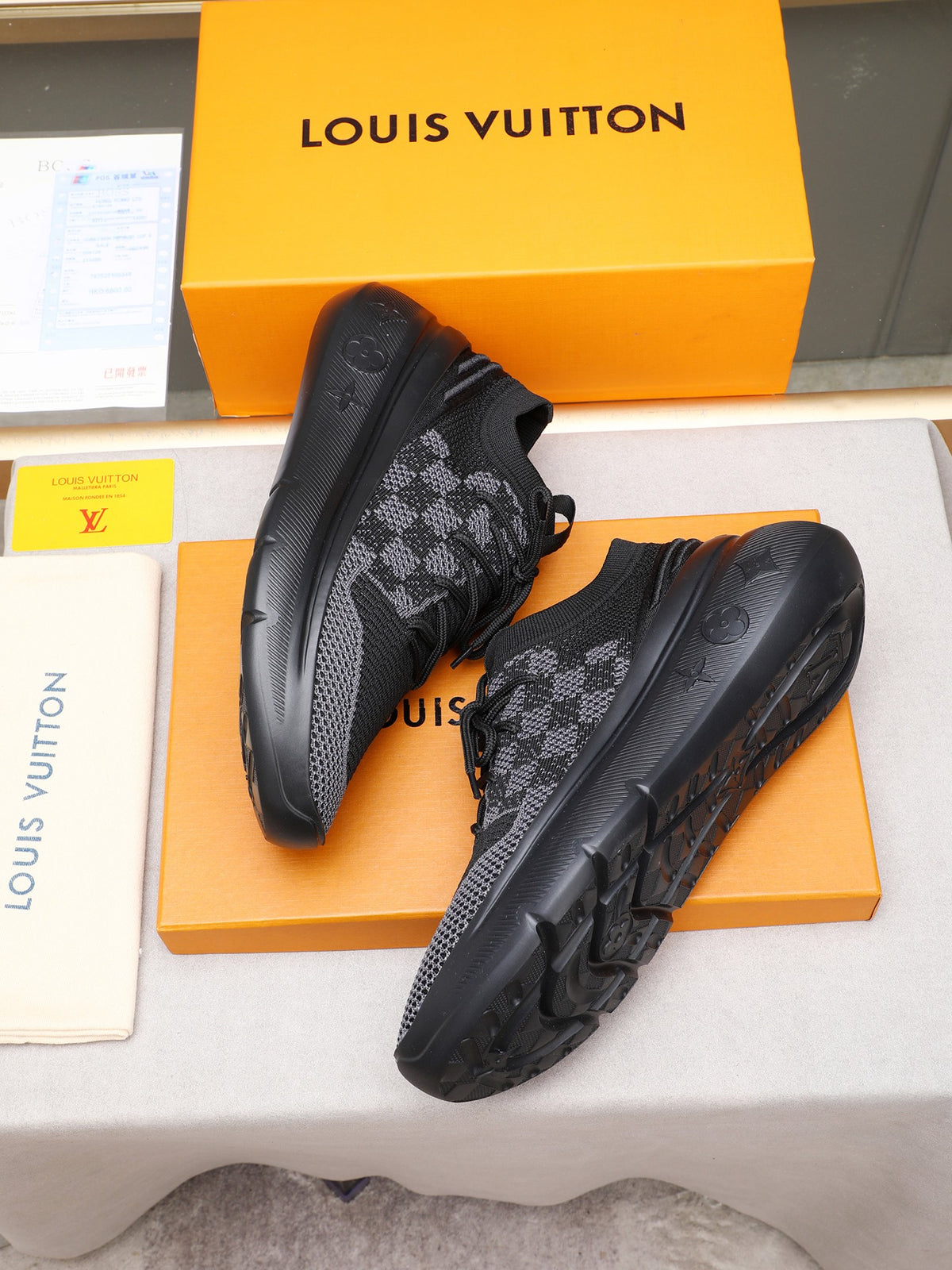 Shape embossed patchwork pattern shoe lace up series