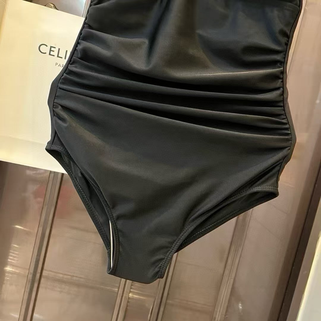 New one-piece swimsuit