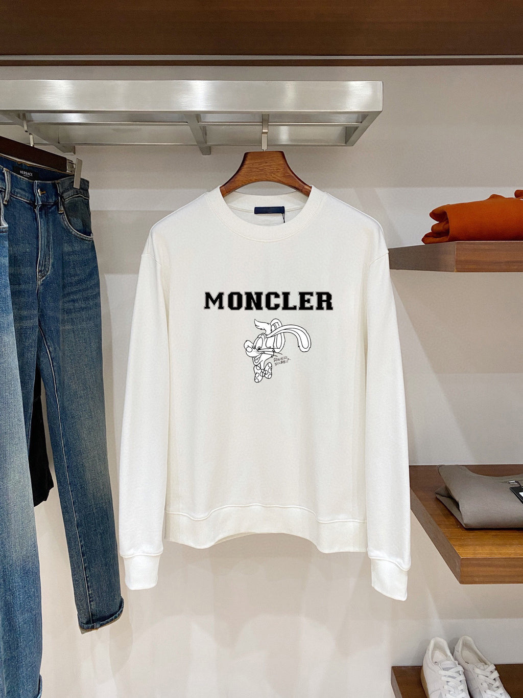 Early spring latest long sleeved round neck sweatshirt 13
