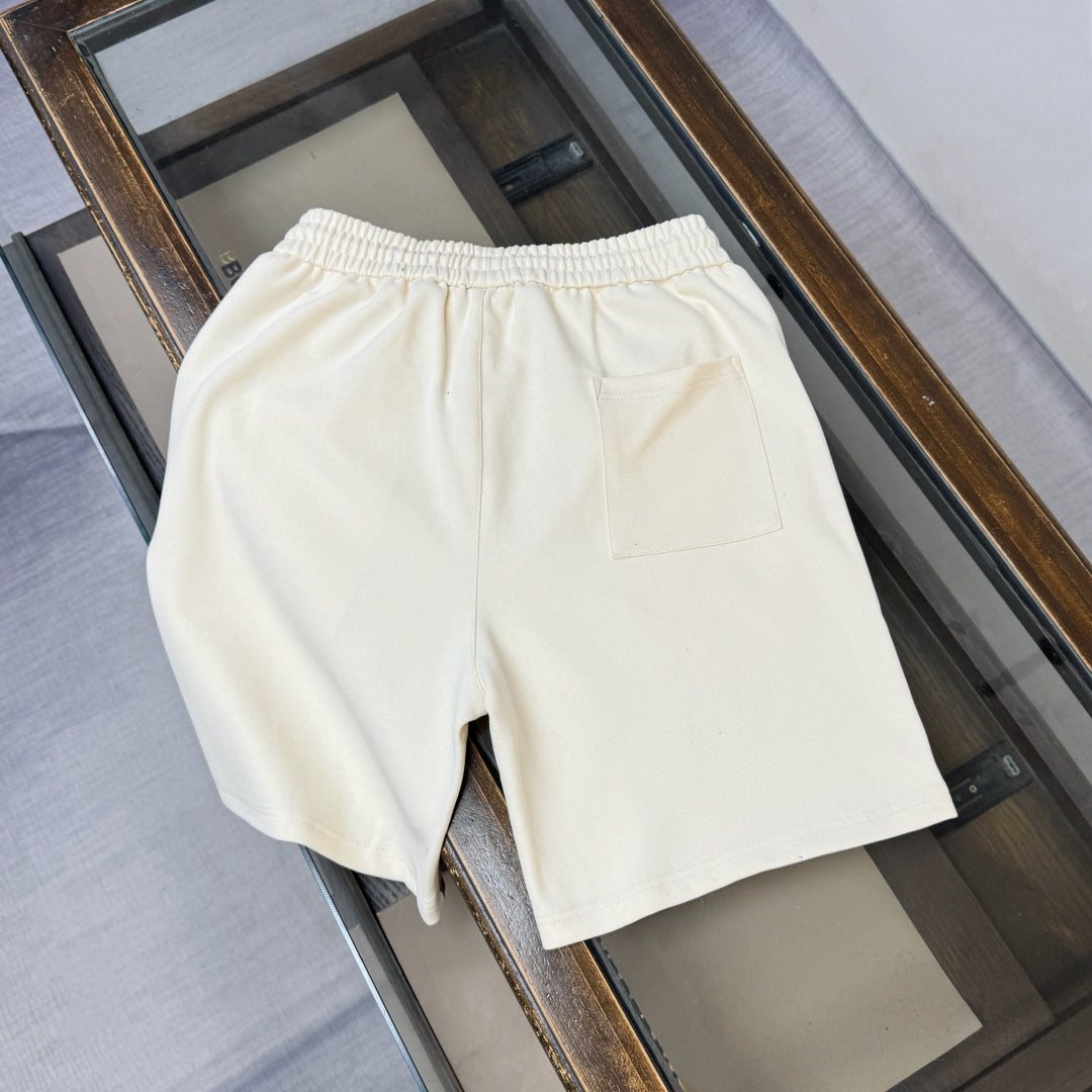 The latest casual shorts