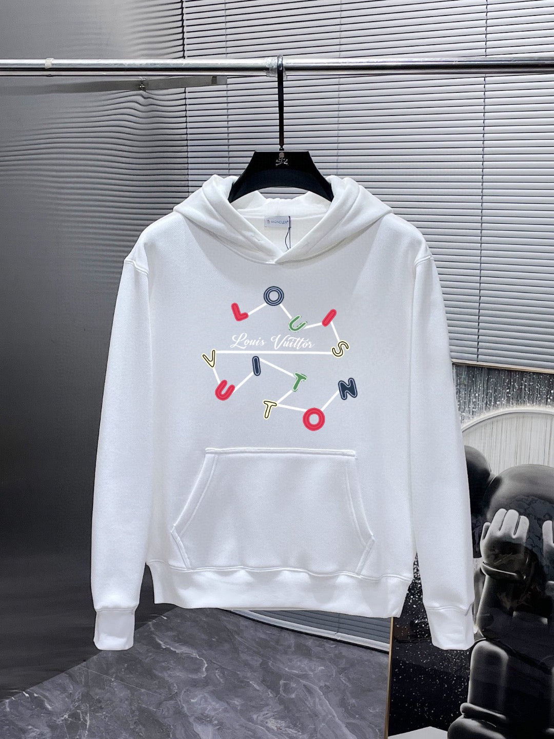 Early spring latest long sleeved round neck sweatshirt 23
