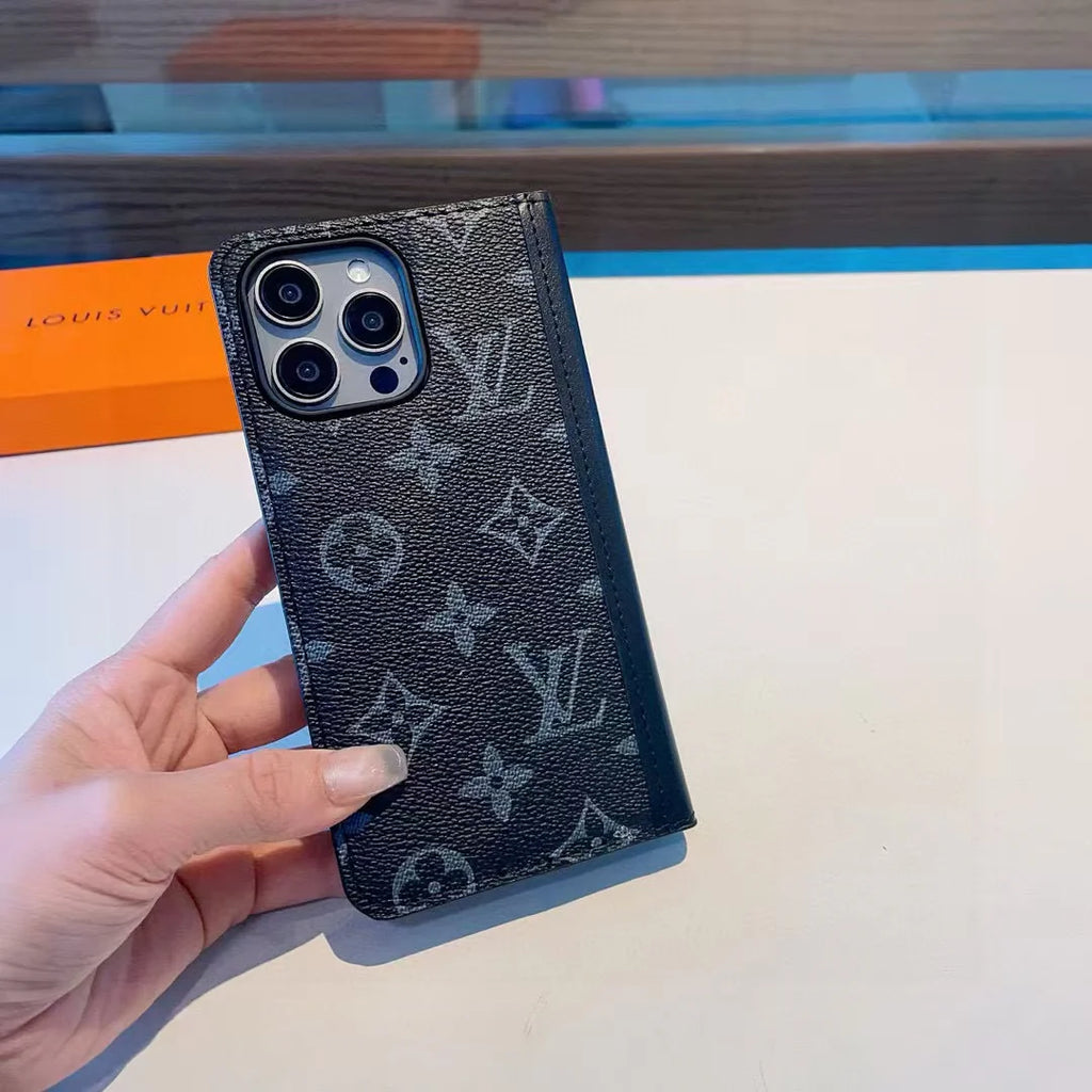 Splicing phone case