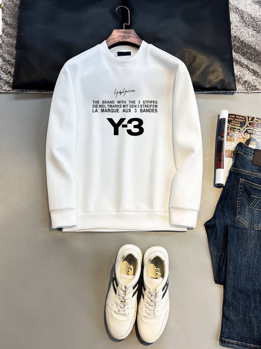 Early spring latest long sleeved round neck sweatshirt 14
