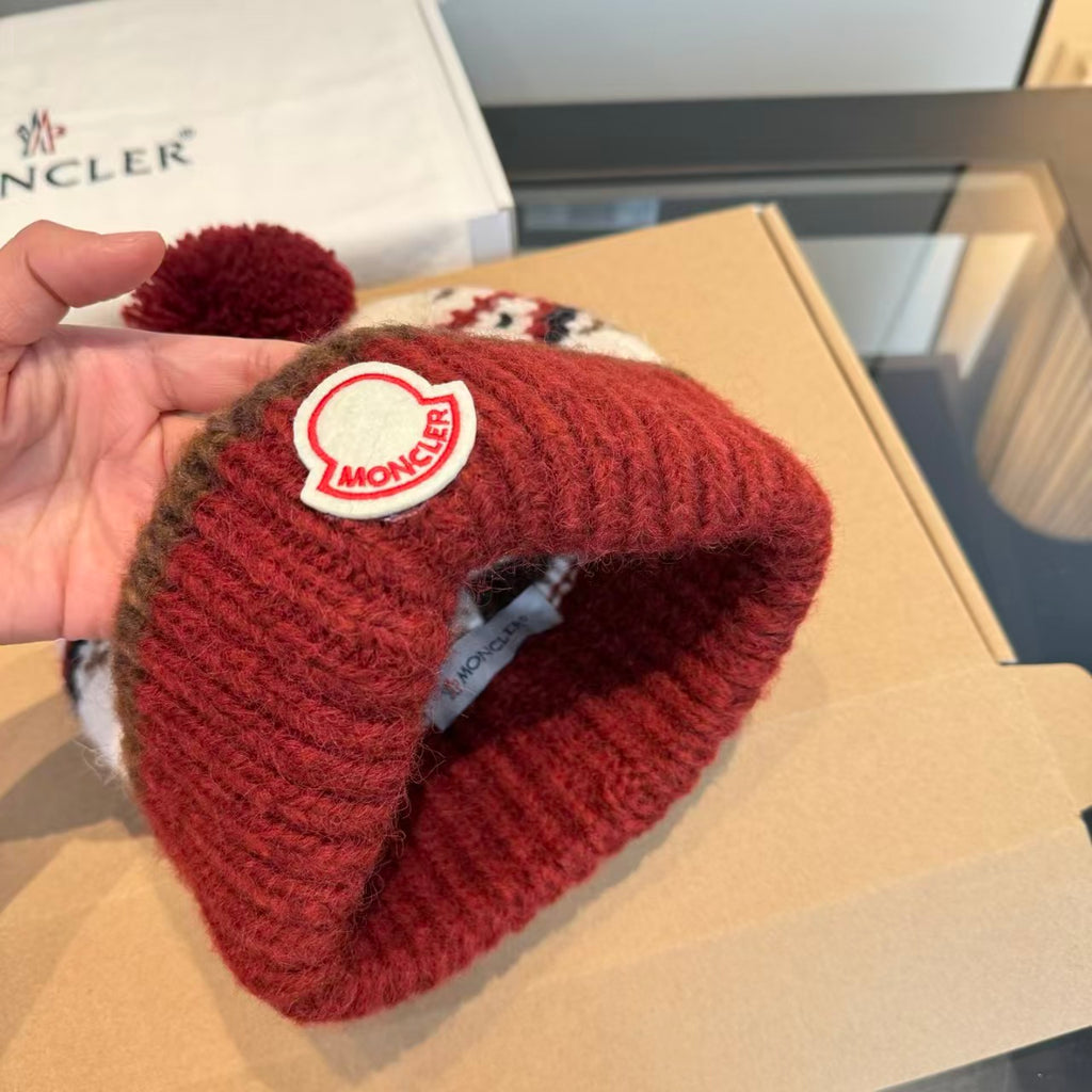 Explosive woolen hat