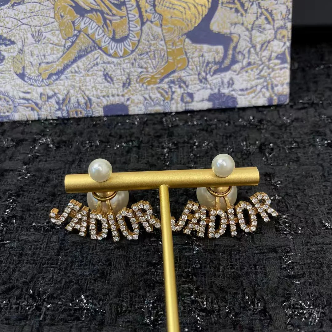 New letter pearl earrings