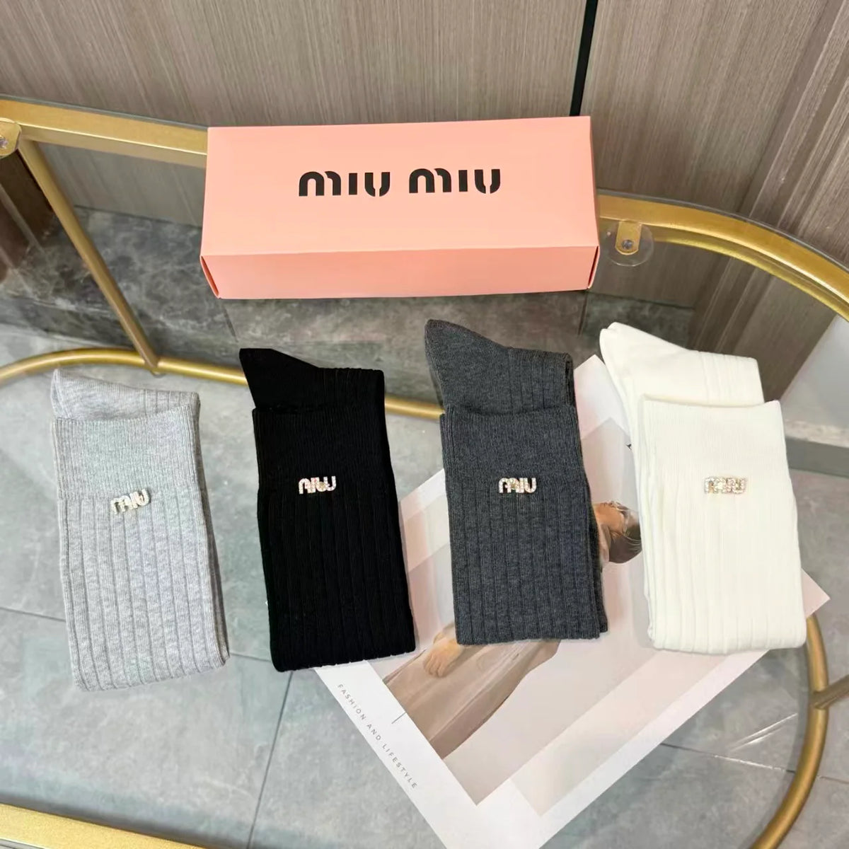 New letter calf socks