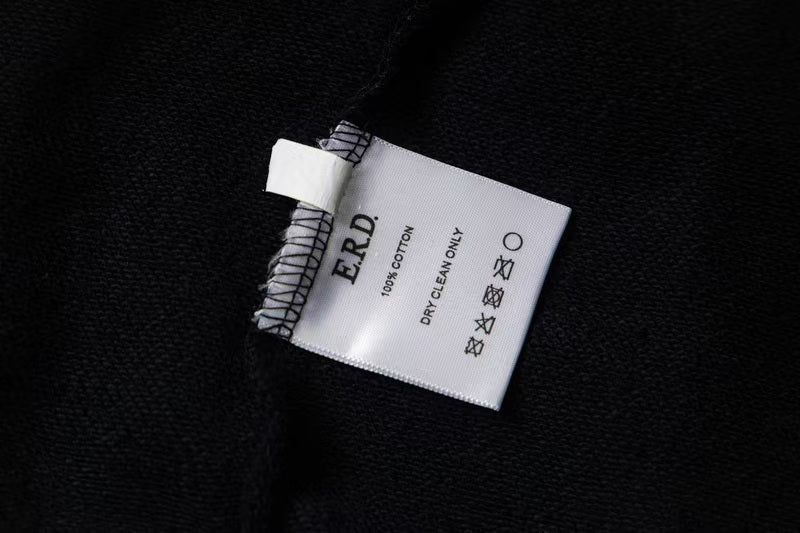 New cracked printed hooded sweatshirt