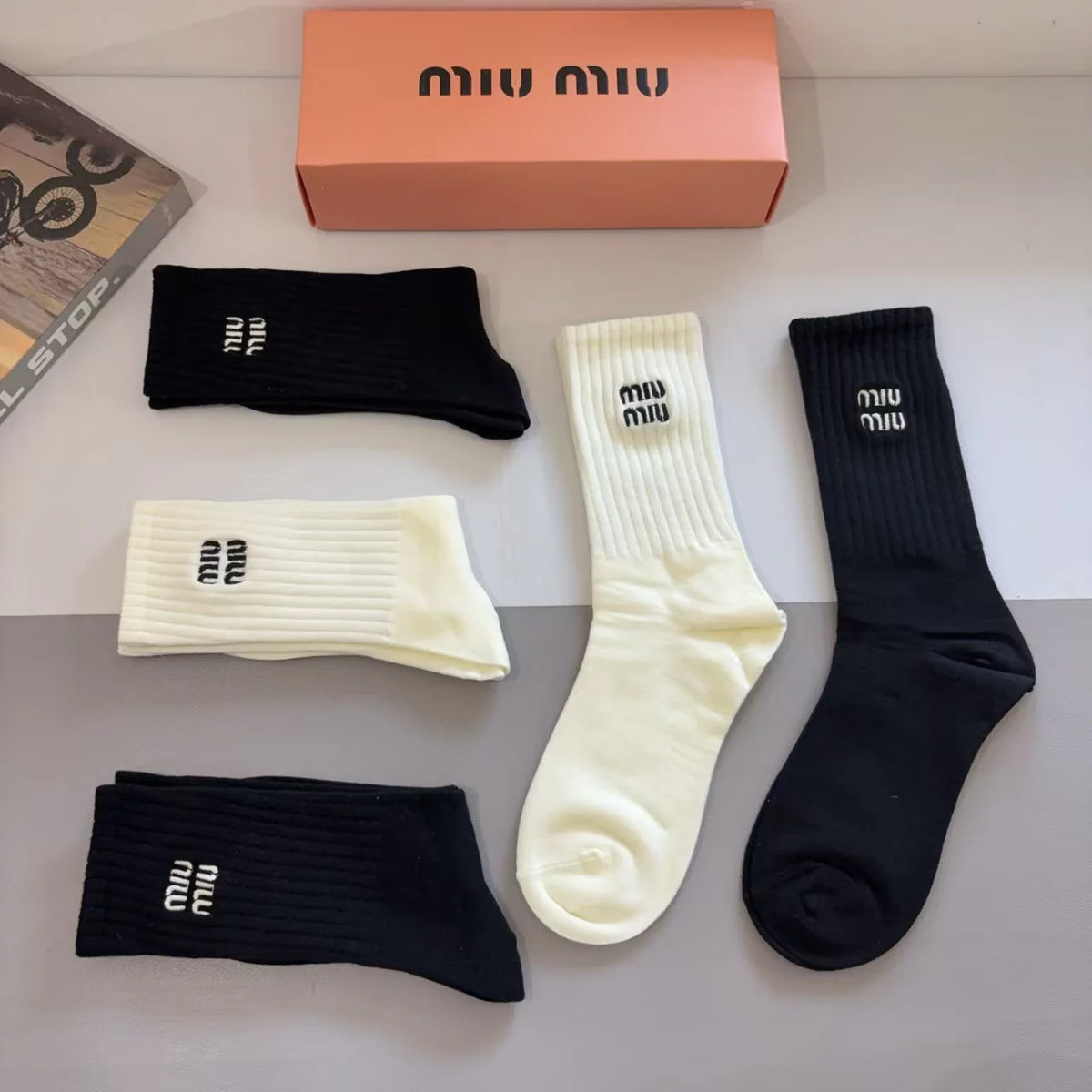 New Embroidered Long Socks
