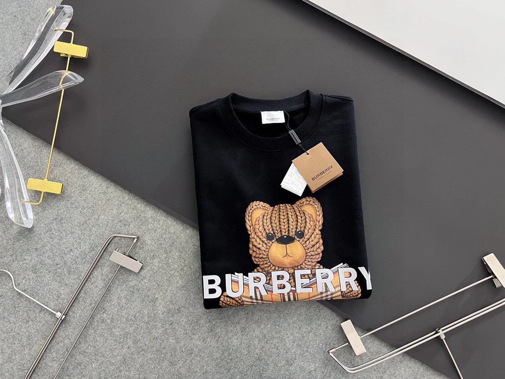 New printed pullover round neck hoodie