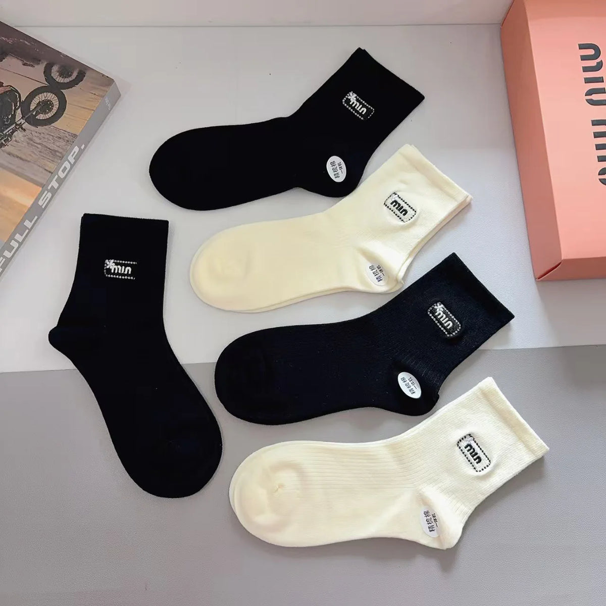 New Embroidered Socks