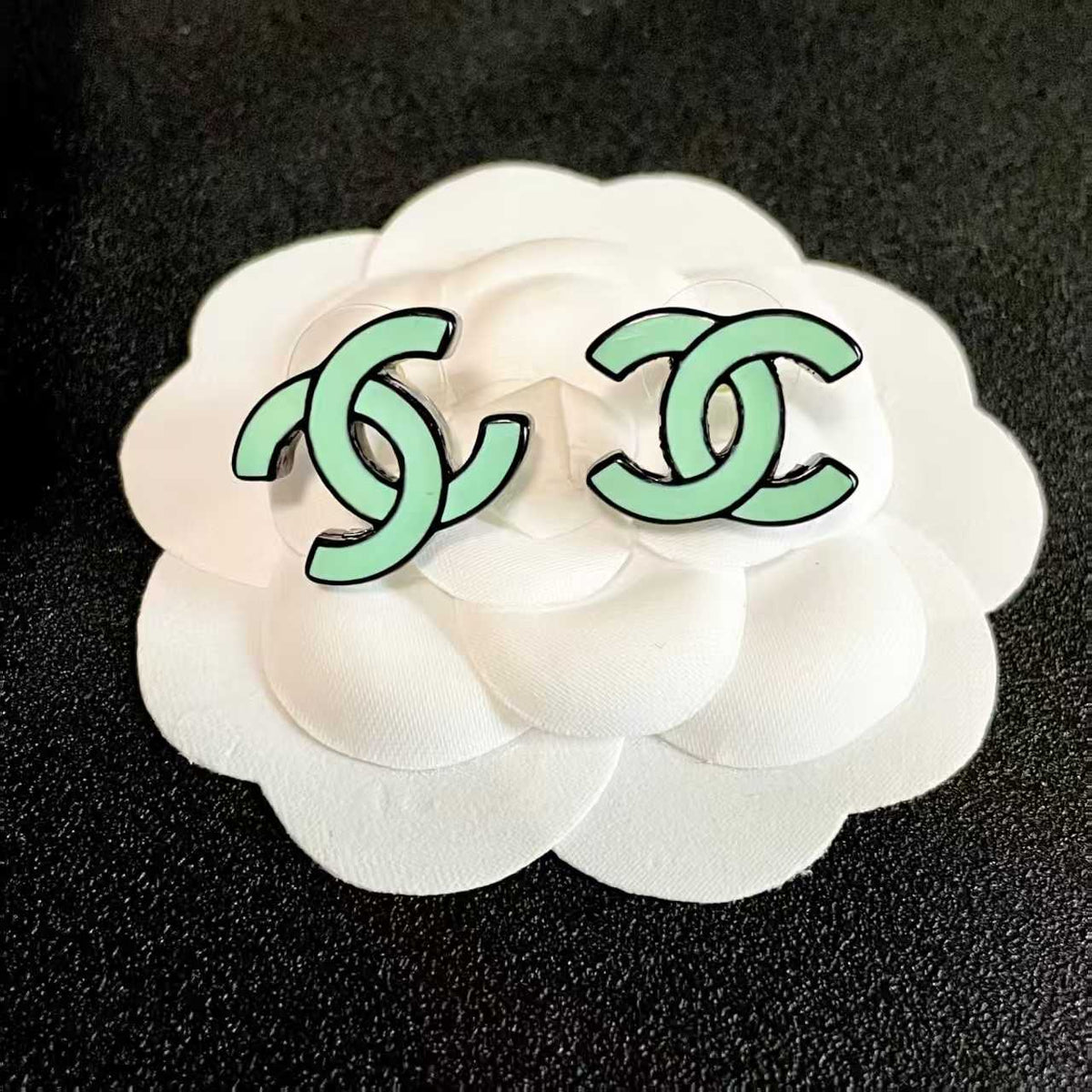 New Classic Earrings