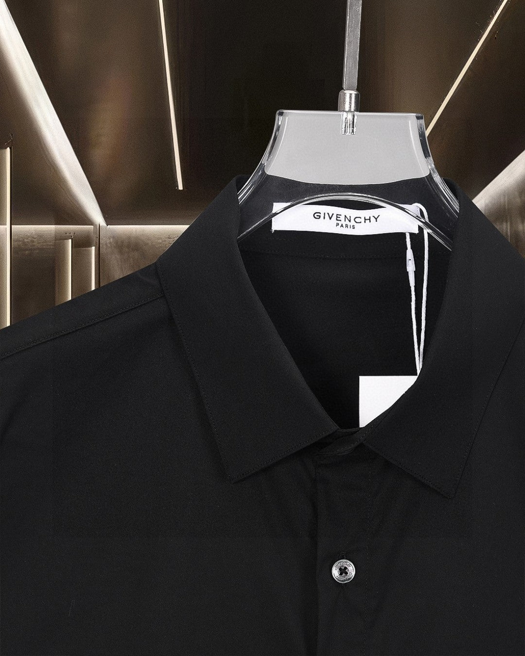 Thick rubber short sleeved shirt on the back of the chest
