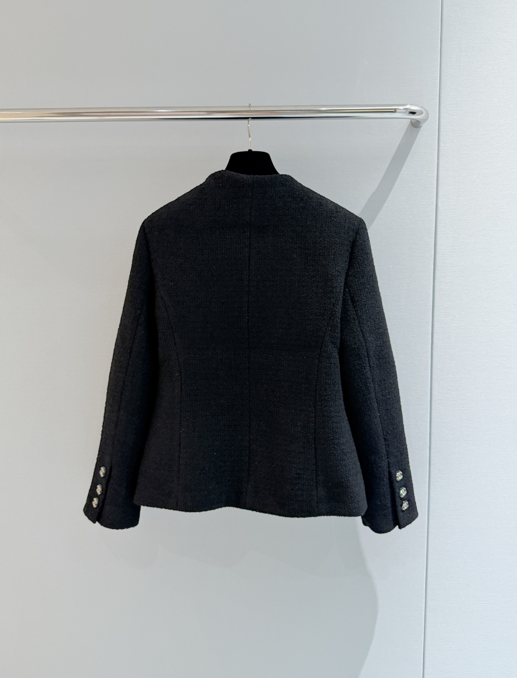 Chic Black Cropped Tweed Blazer with Front Patch Pockets & Bow Detail