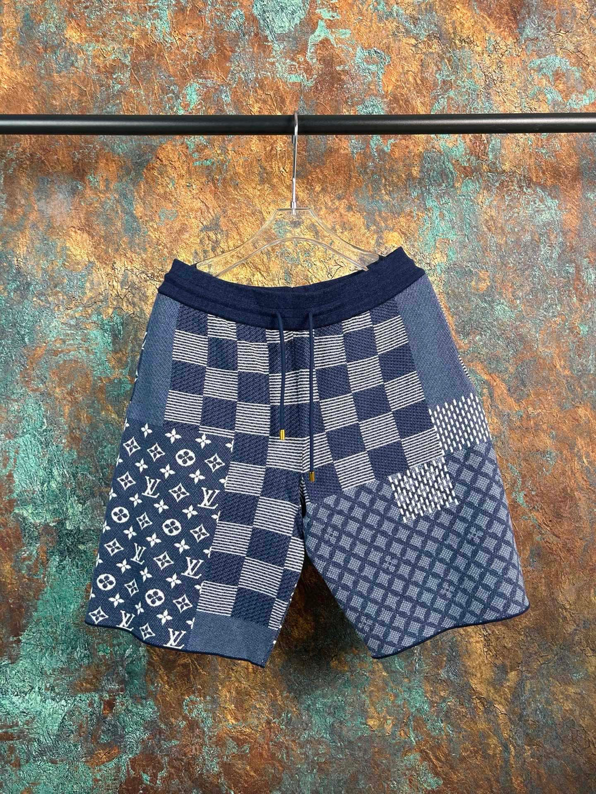 Splicing striped lace up elastic waist knitted casual shorts