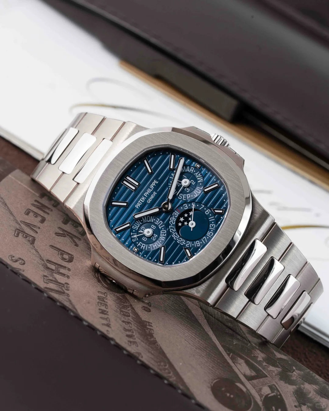 Nautilus 5740/1G Perpetual Calendar