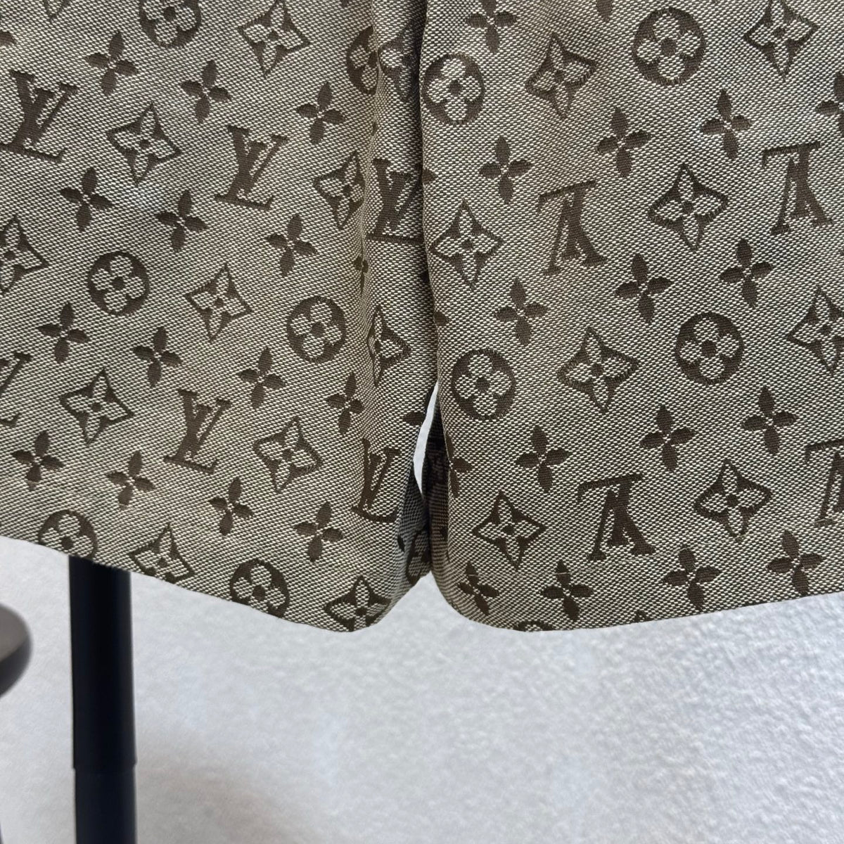 Full printed logo jacquard denim shorts