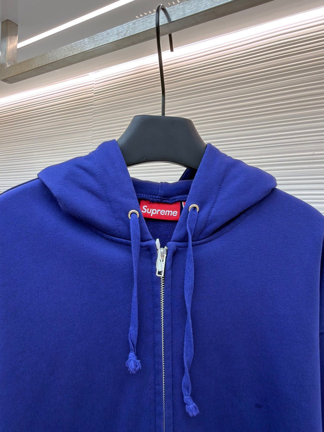 Sleeve eye print pattern hooded zipper sweatshirt