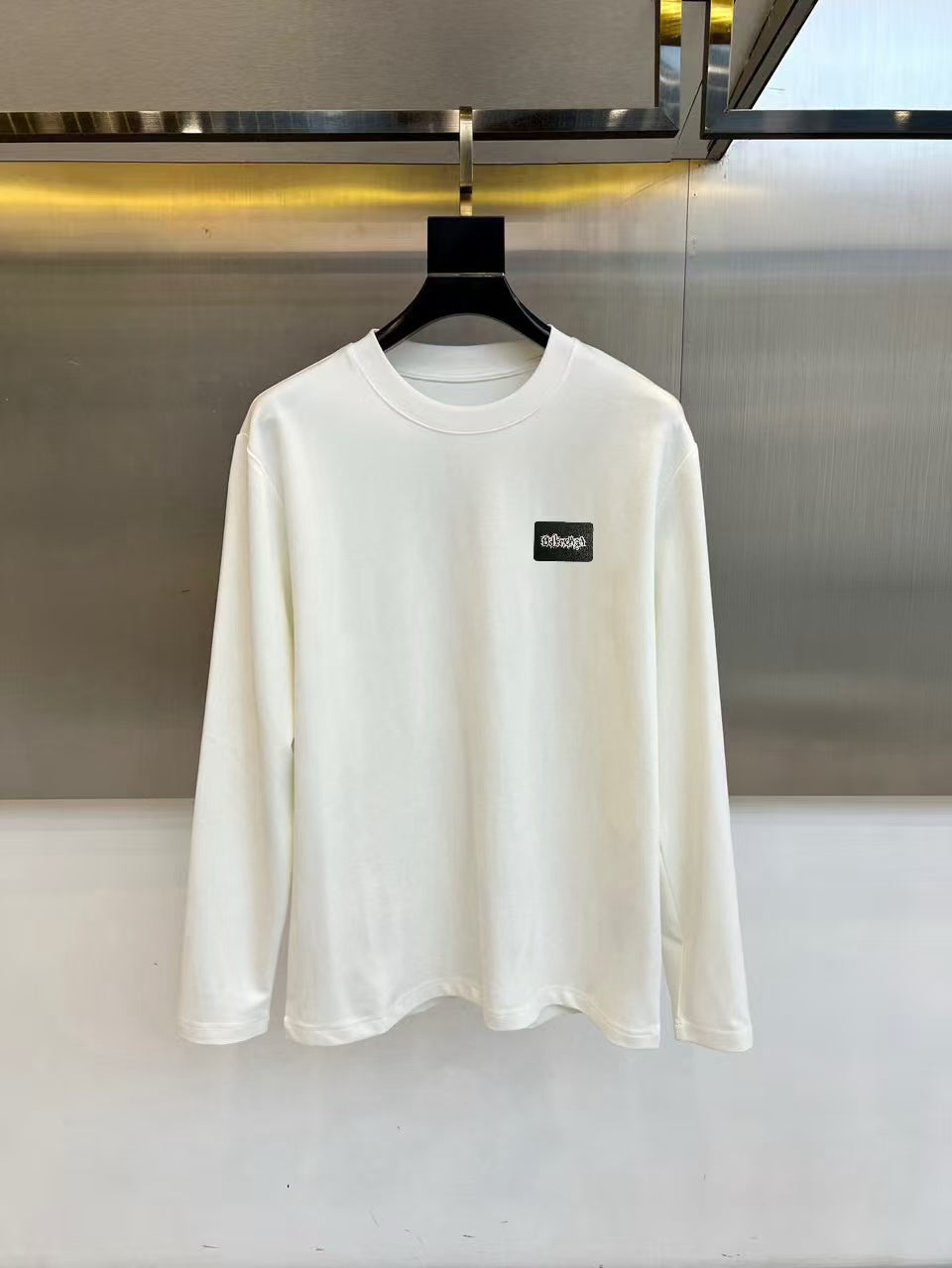 Casual base long sleeved T-shirt