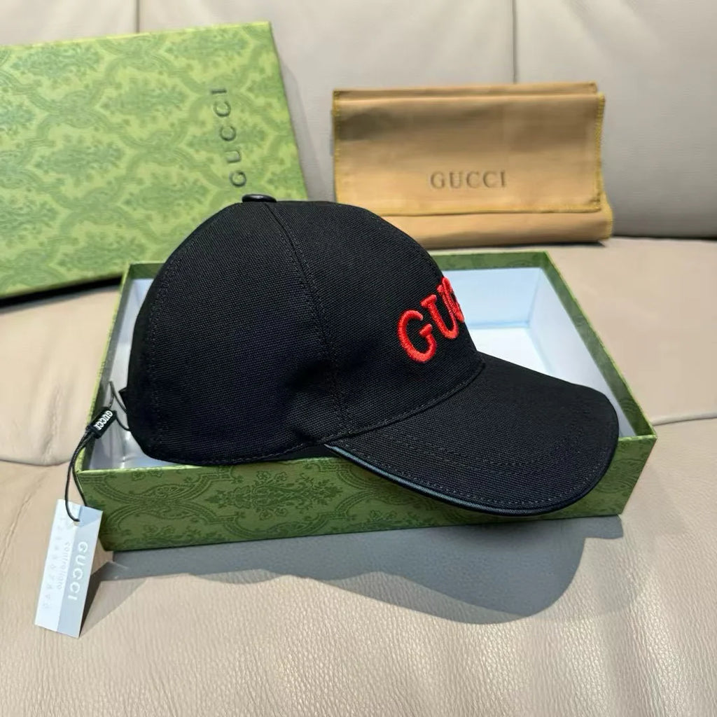 New embroidered baseball cap