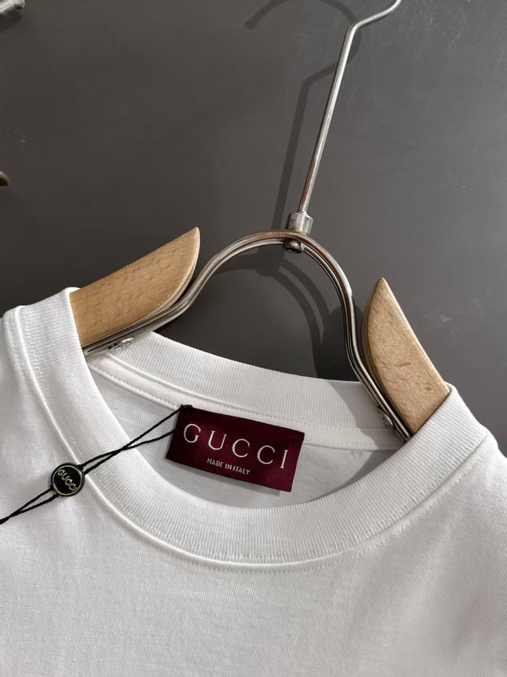 New printed T-shirt