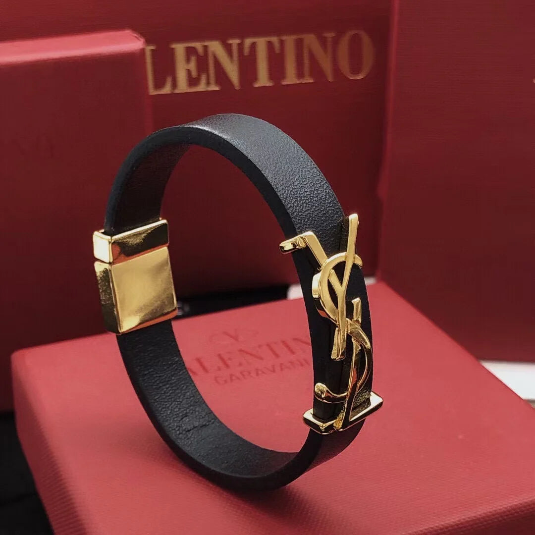 New leather bracelet