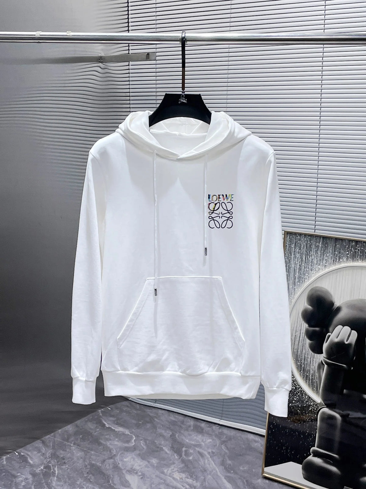 New long sleeved hooded sweatshirt sweatshirt