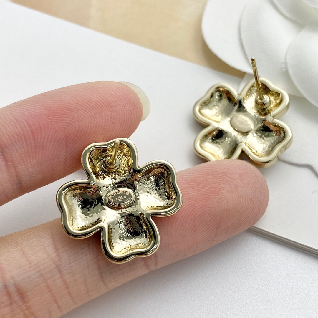 Black gold lace clover earrings
