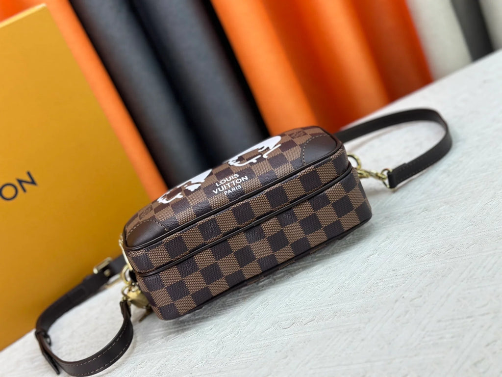 messenger bag