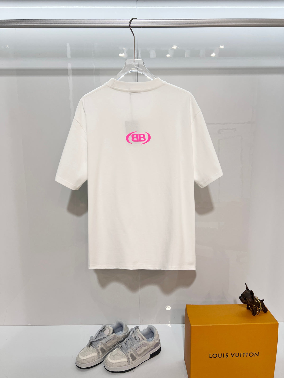Foam offset small letter round neck T-shirt