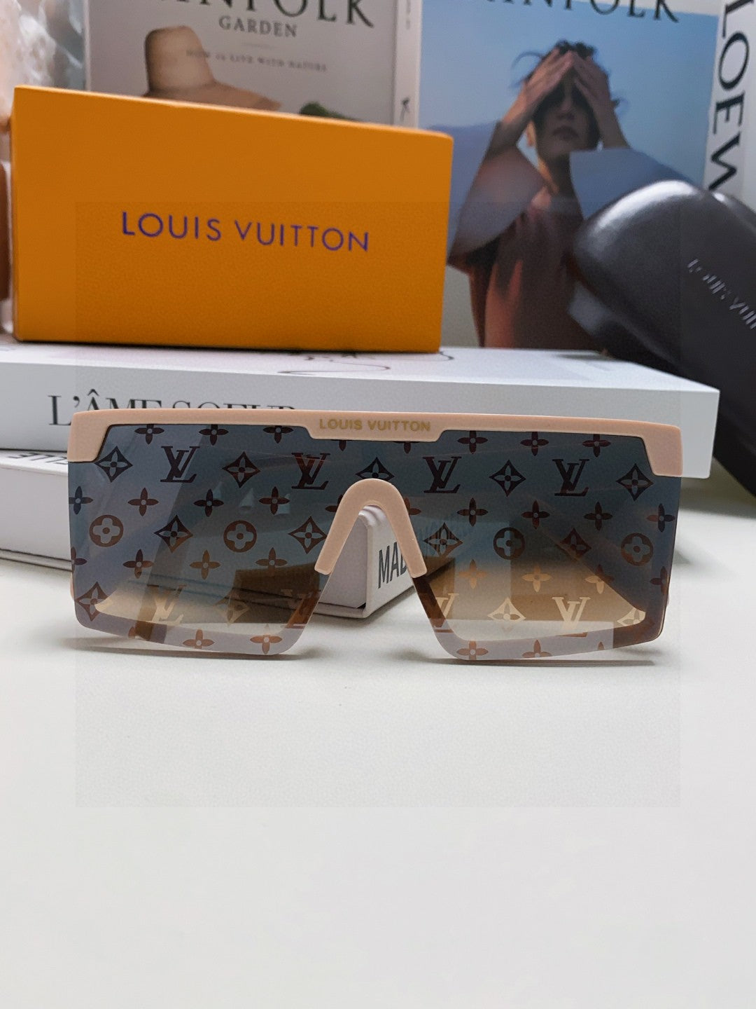 Cool style of new sunshade sunglasses