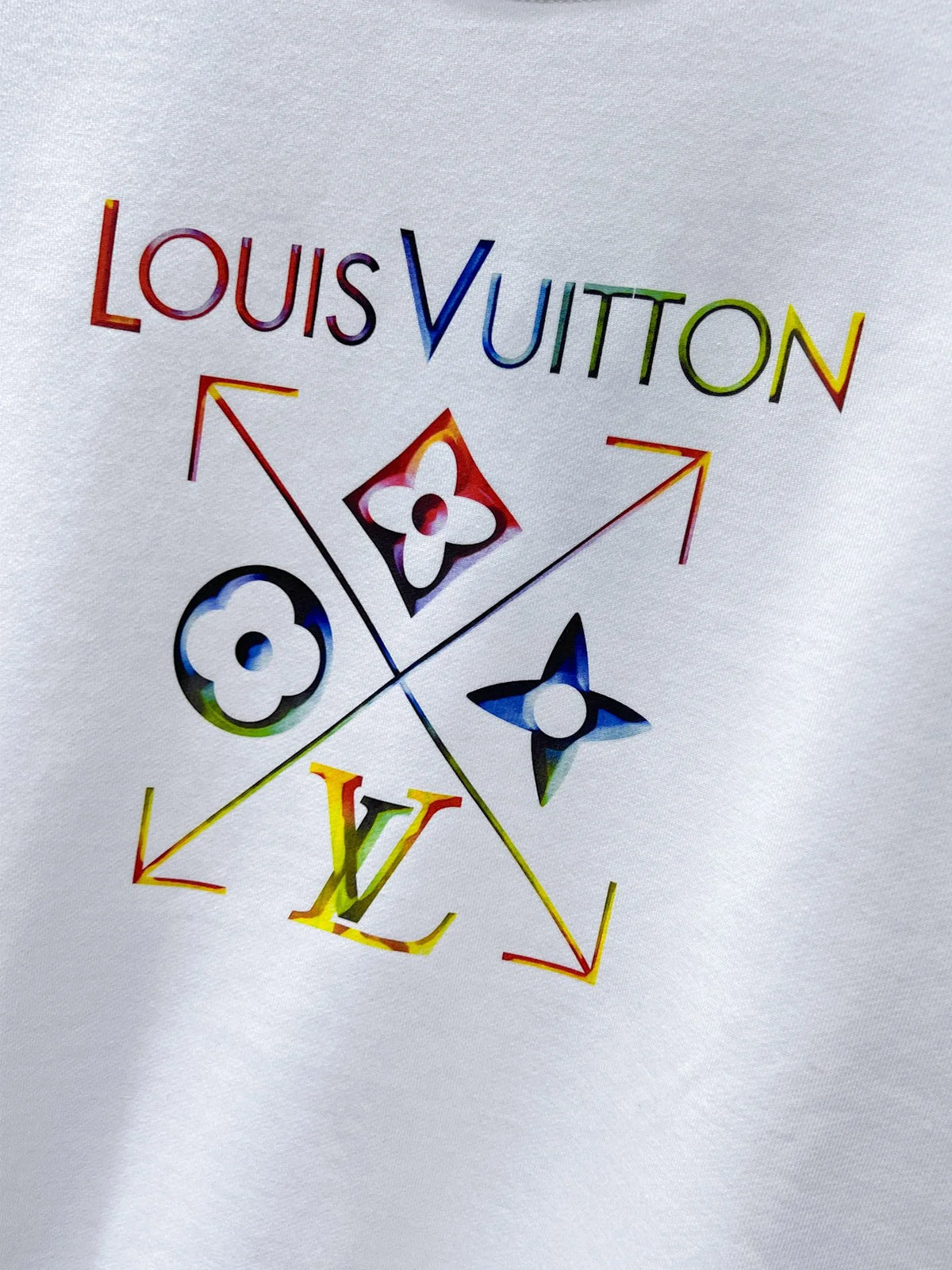 New long sleeved round neck sweatshirt