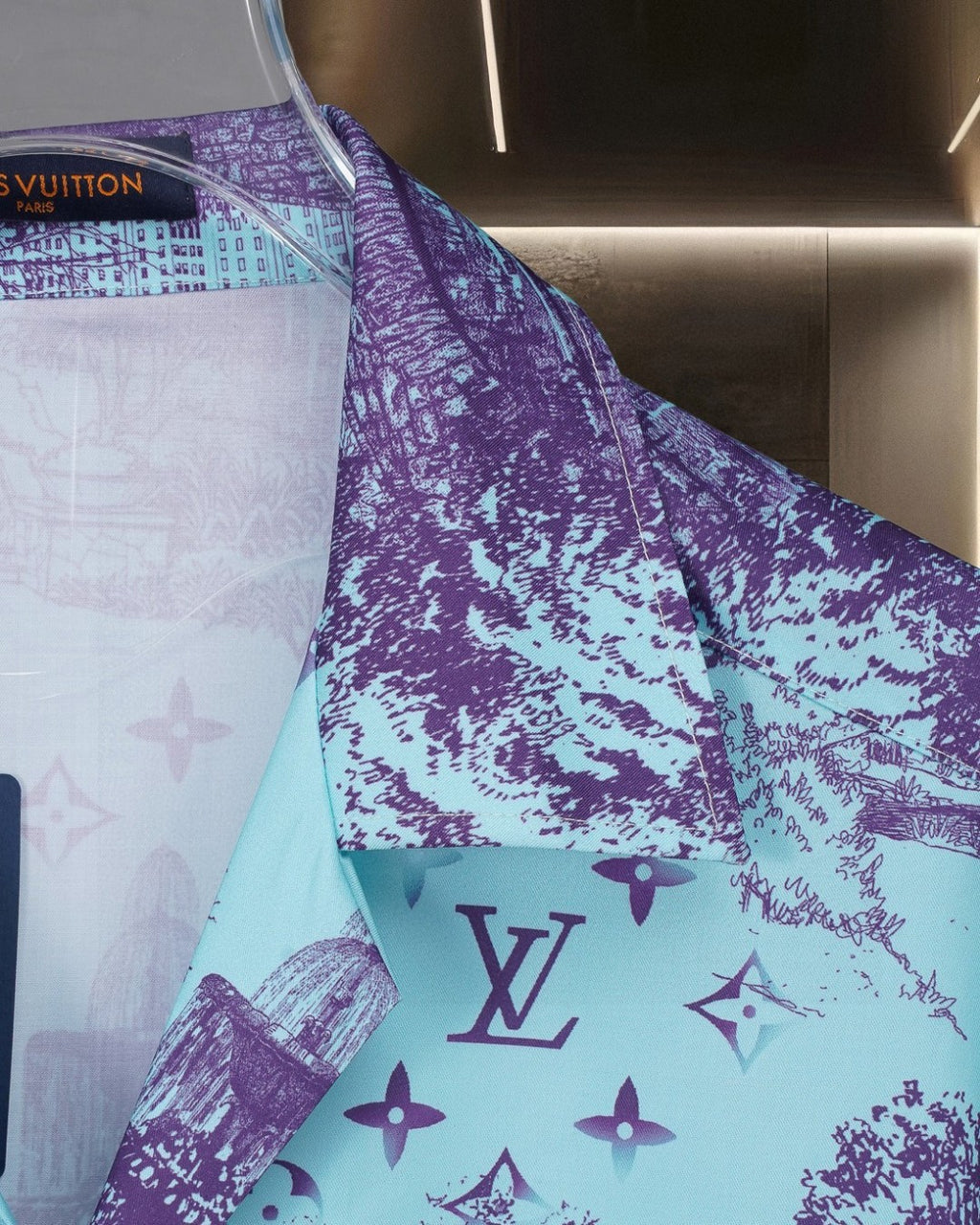 Short sleeved shirt with fragmented urban landscape pattern