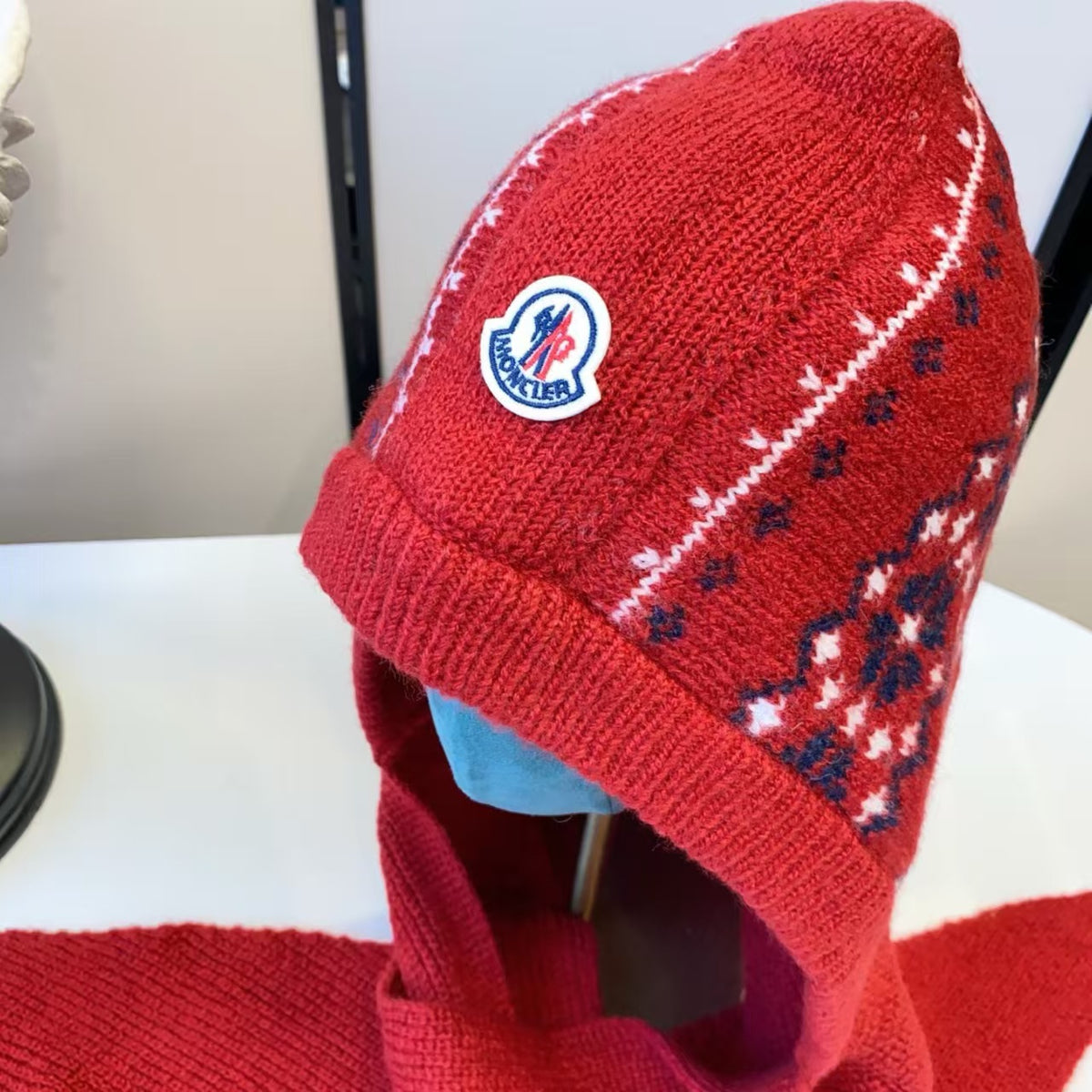 New Classic Scarf Hat Glove Set