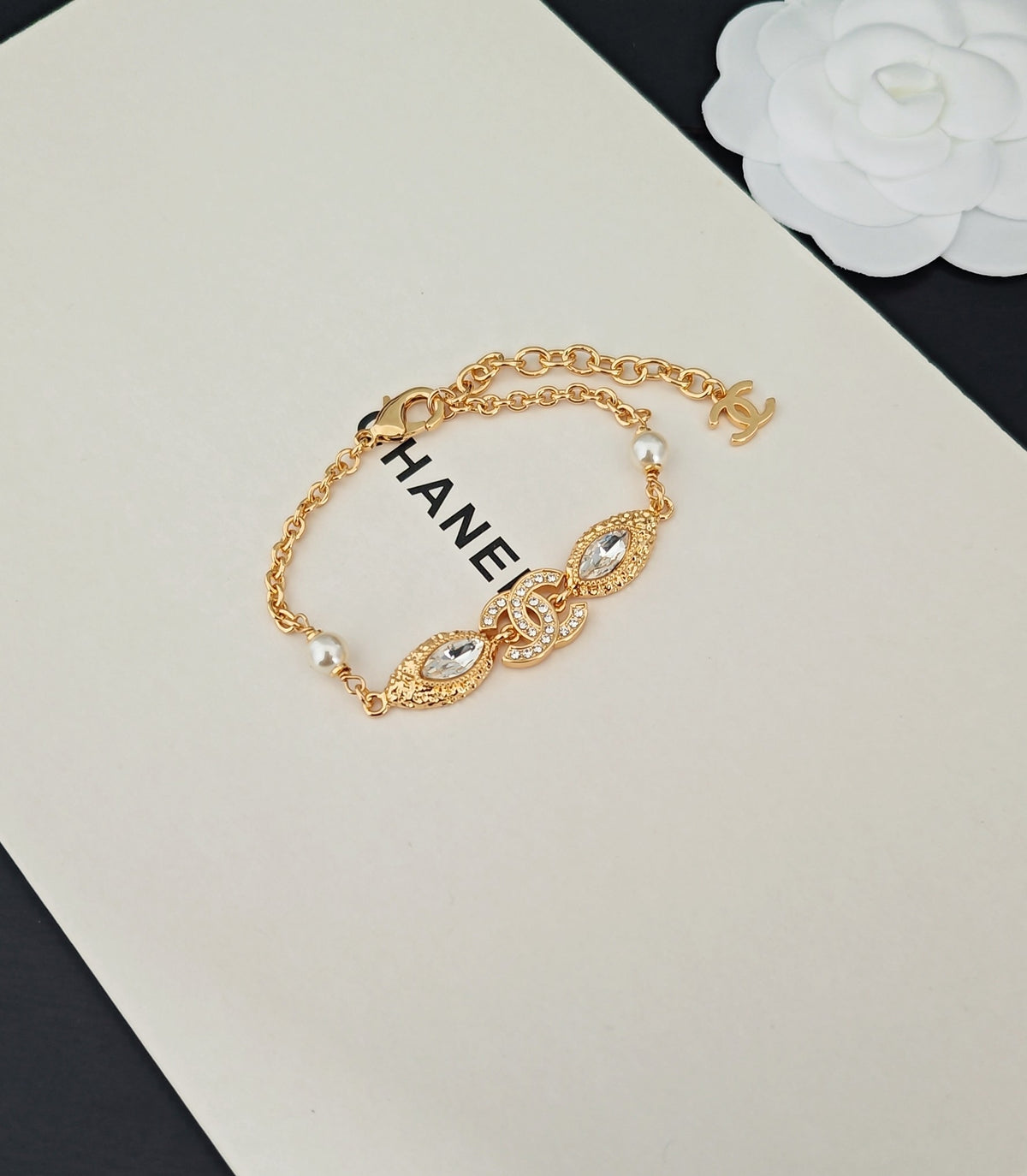 Golden Horse Eye Diamond Crystal Bracelet