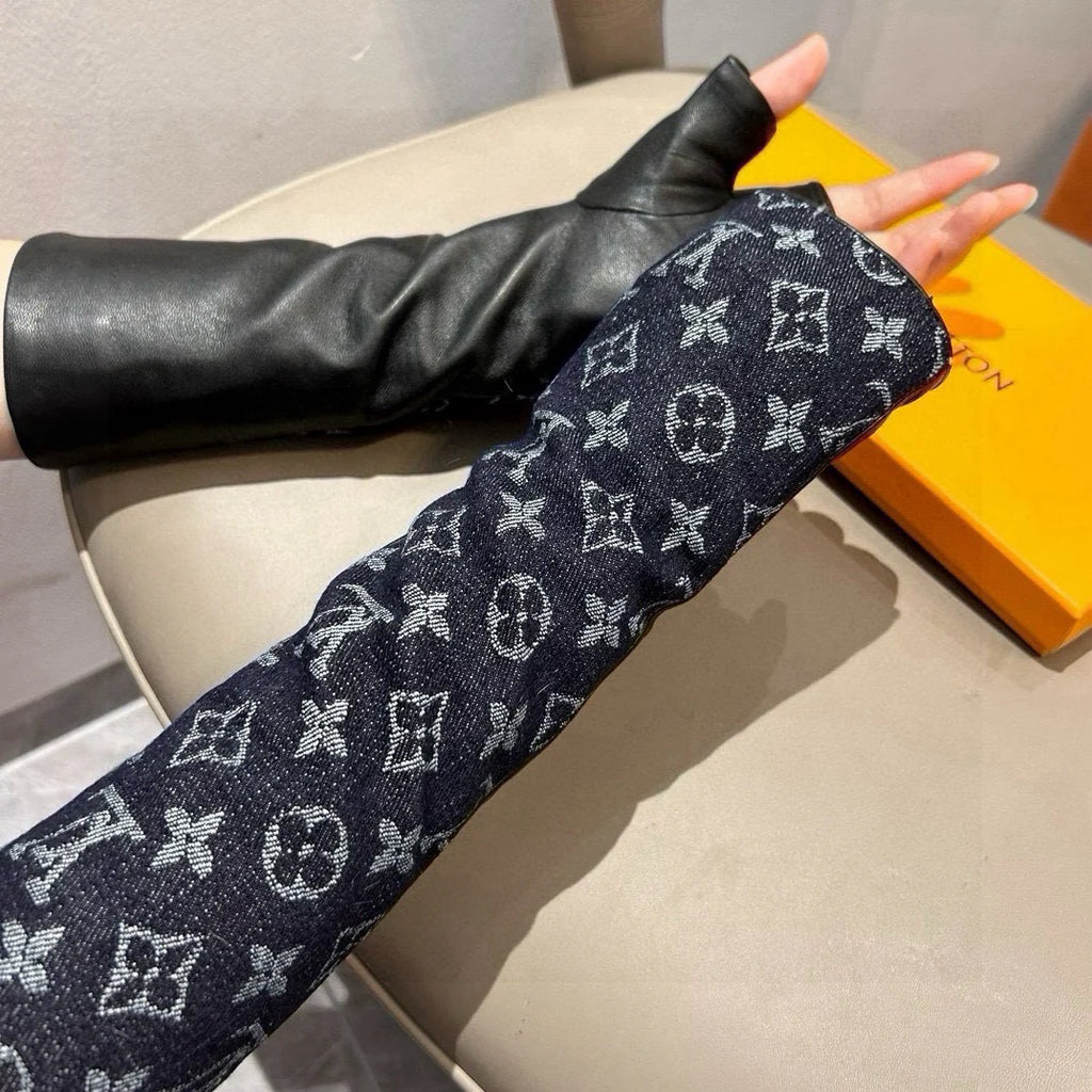 Fashionable motorcycle 🚗 glove