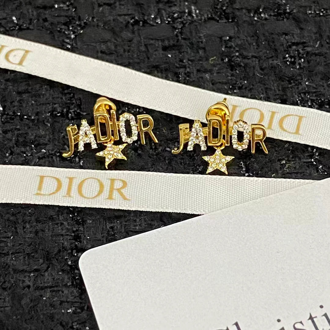 New letter star earrings