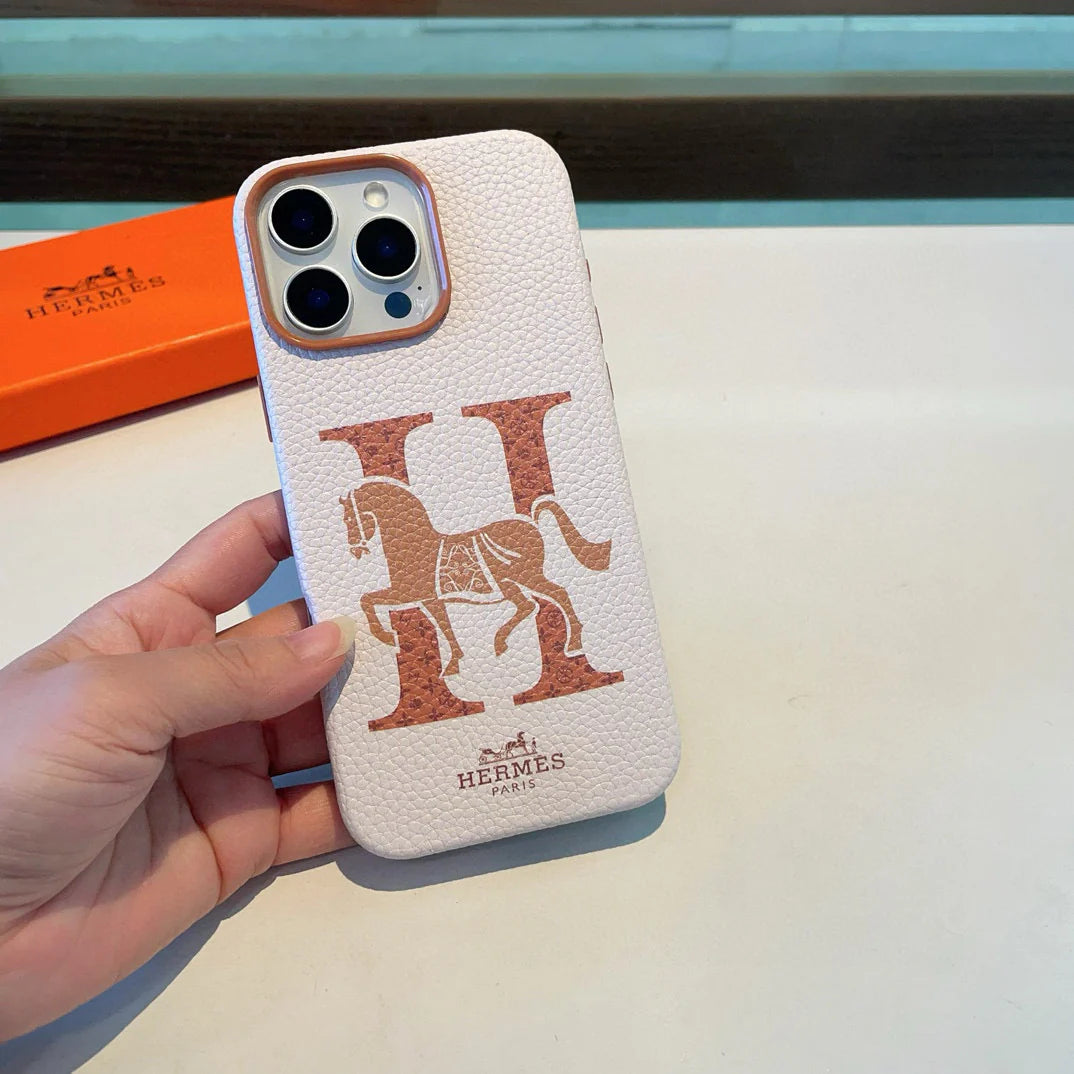 All inclusive lychee patterned phone case