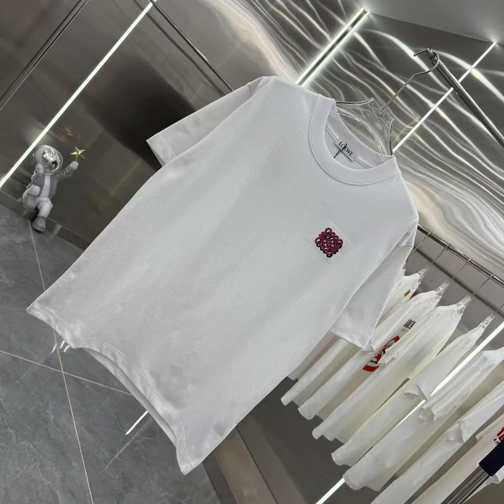 Autumn and winter new round neck short sleeved shirt