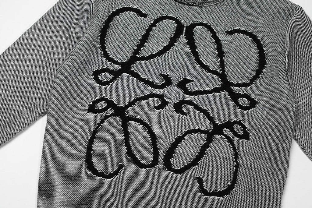 Round neck classic jacquard large logo sweater