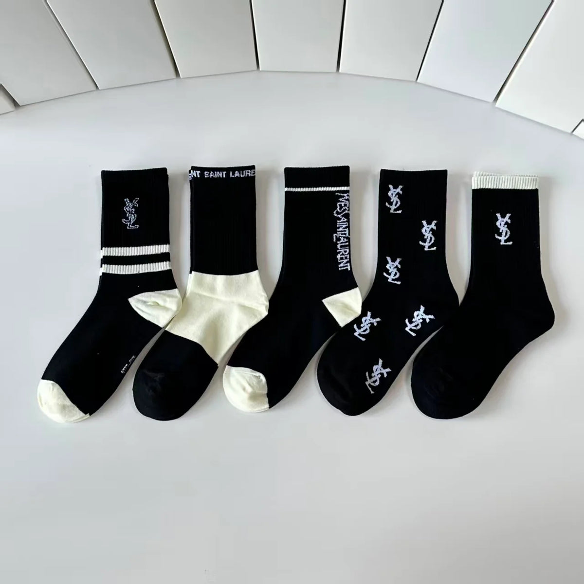 New medium to long pile socks