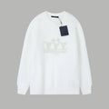Embroidered pearl micro label round neck sweater