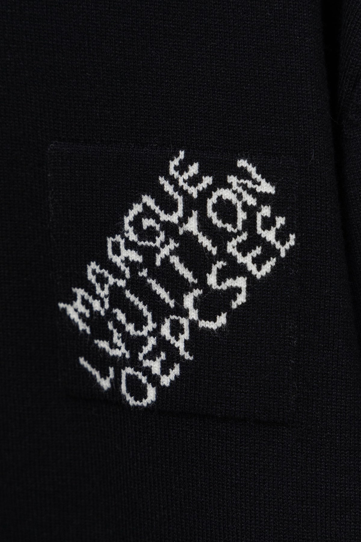 New minimalist letter black round neck knitted pullover hoodie