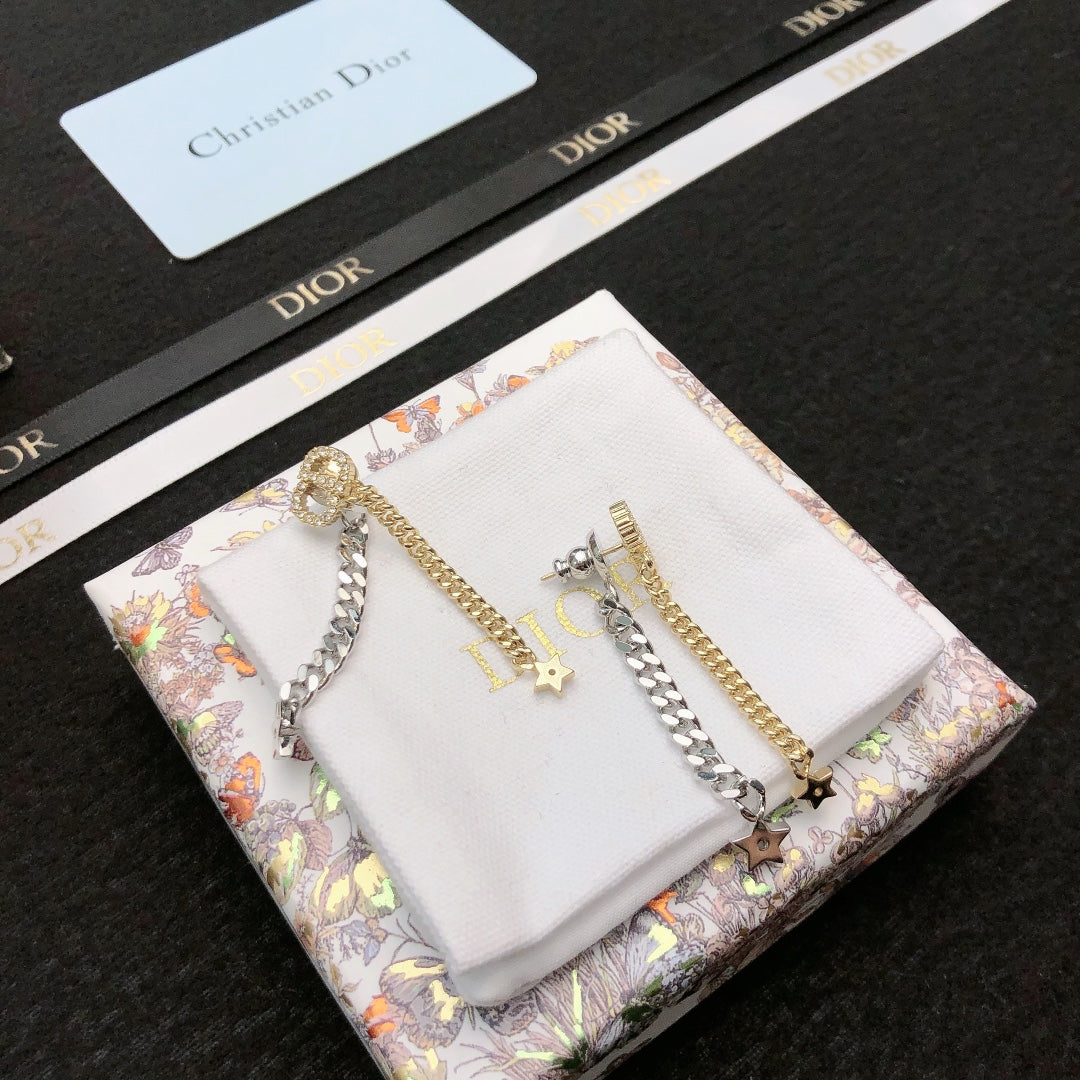 Explosive earrings