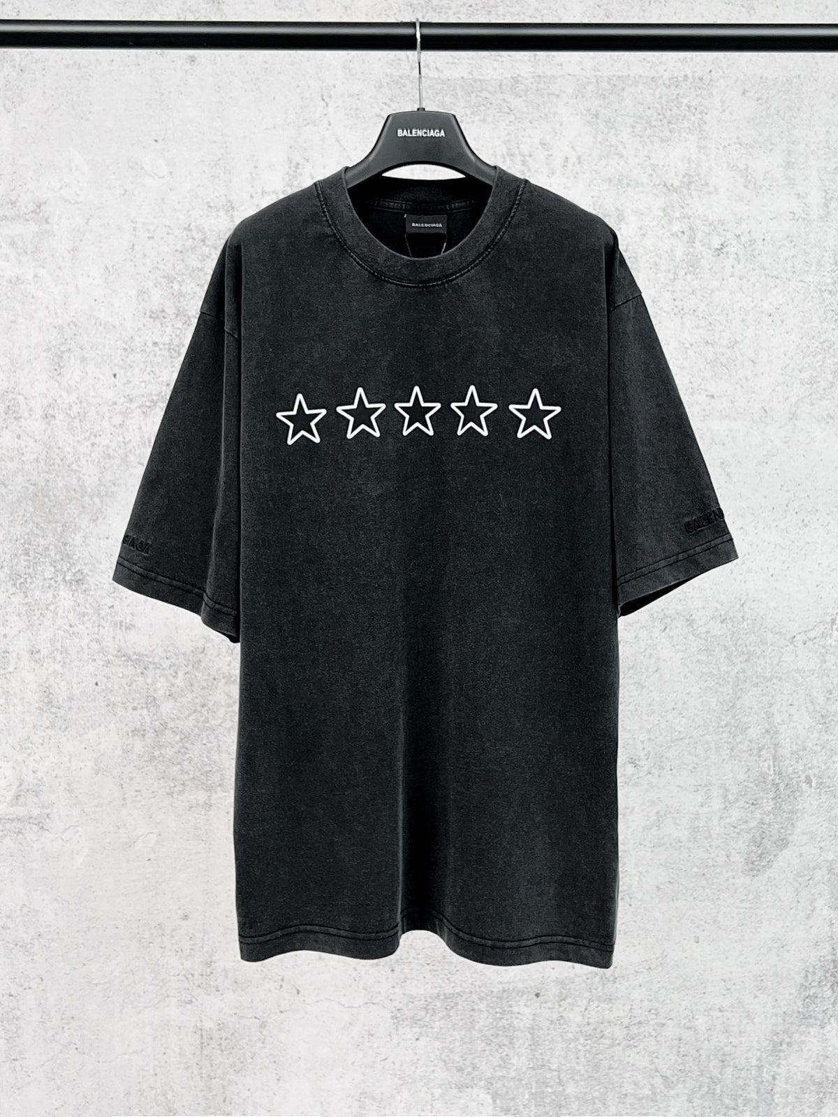 Latest Pattern Paper Tape Direct Spray Printed T-shirt