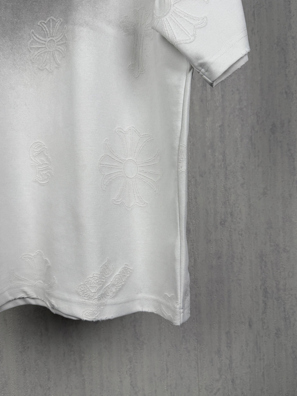 American style acid pickling, laser burning, flower pasting, fabric embroidery, couple casual short sleeved T-shirt