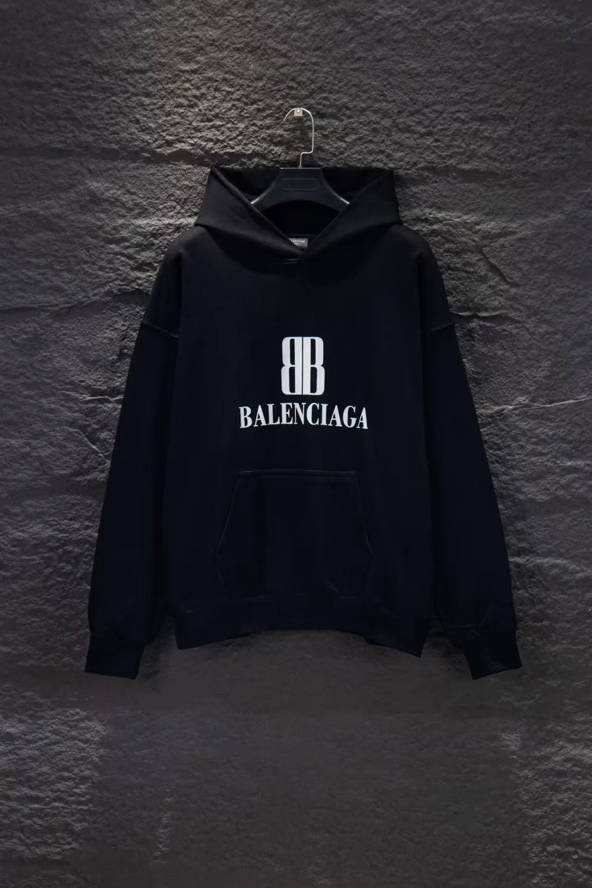 New printed hooded sweatshirt