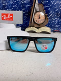 New fashionable UV resistant sunglasses