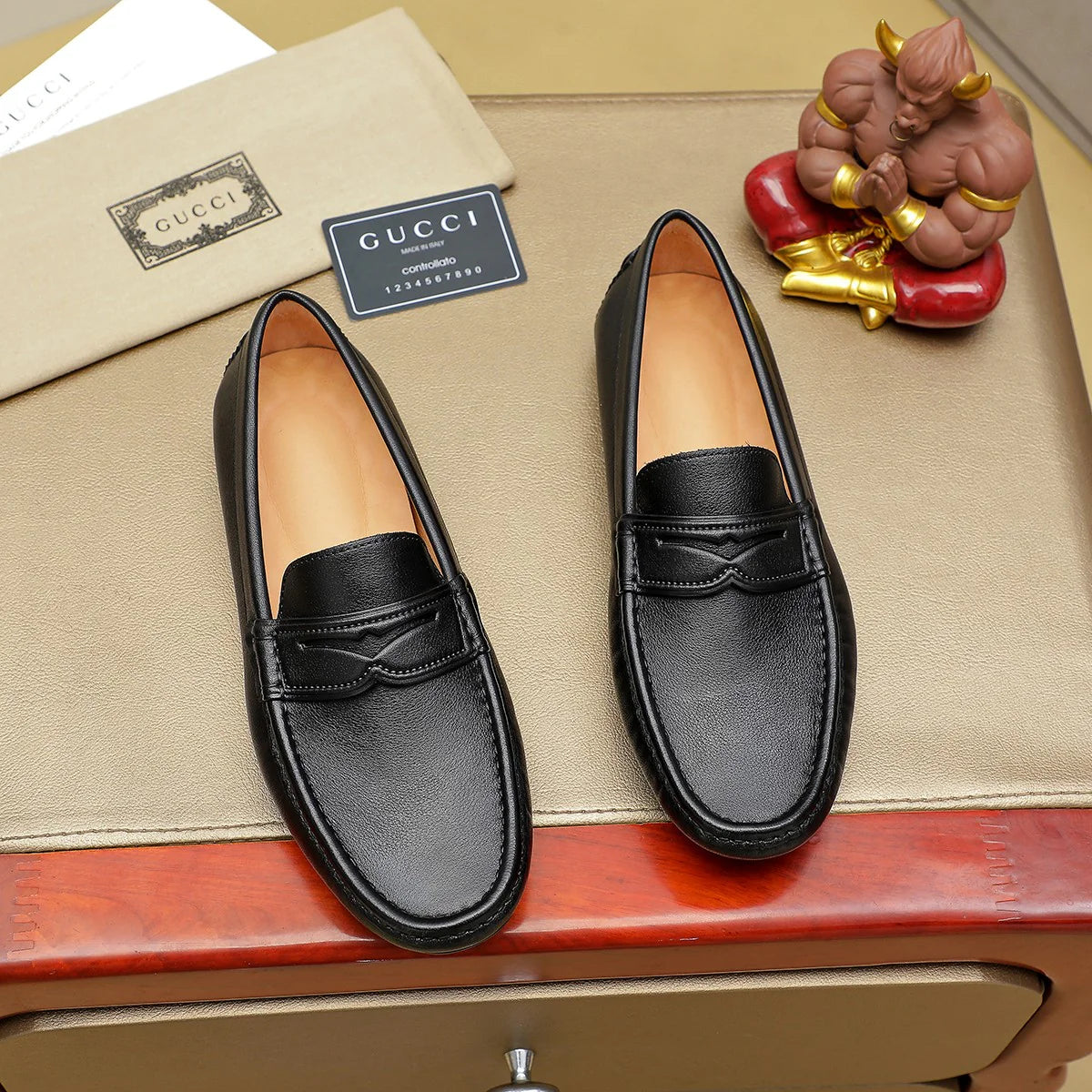 New men's shoes