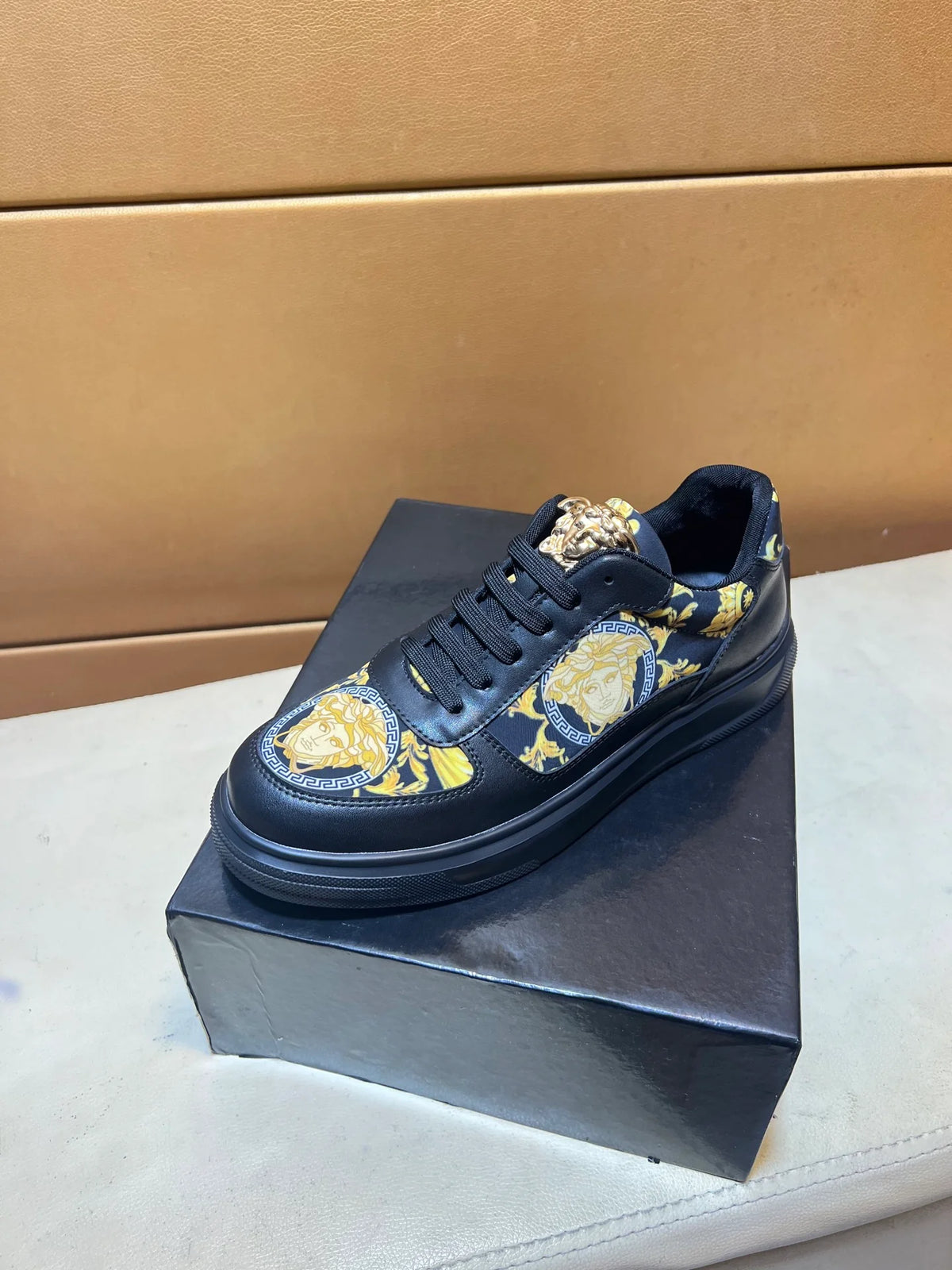 Novel and fashionable trendy shoes