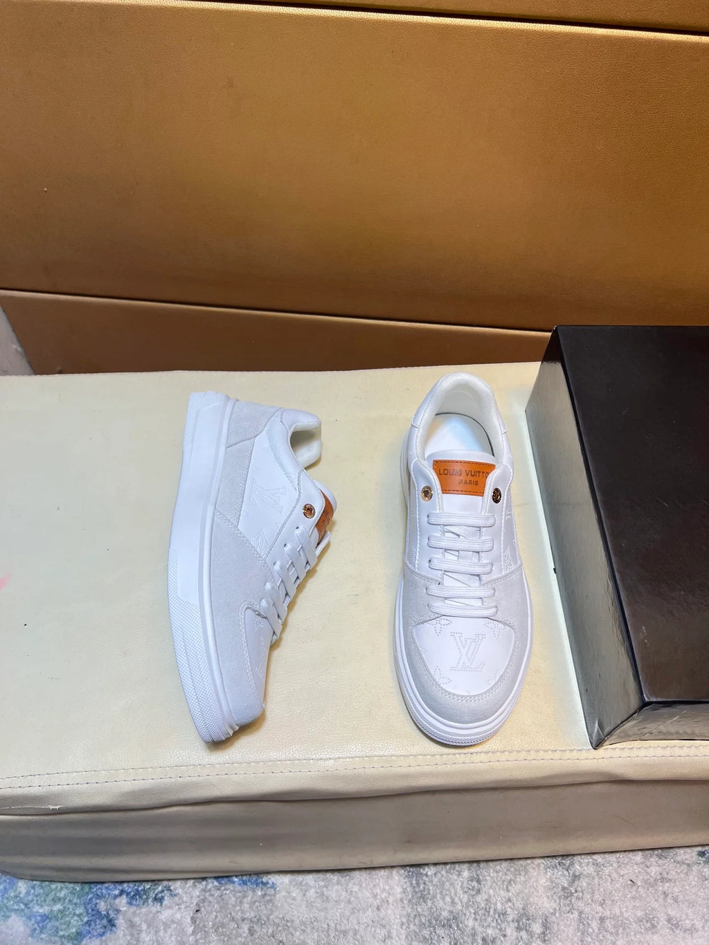 Novel and fashionable trendy shoes